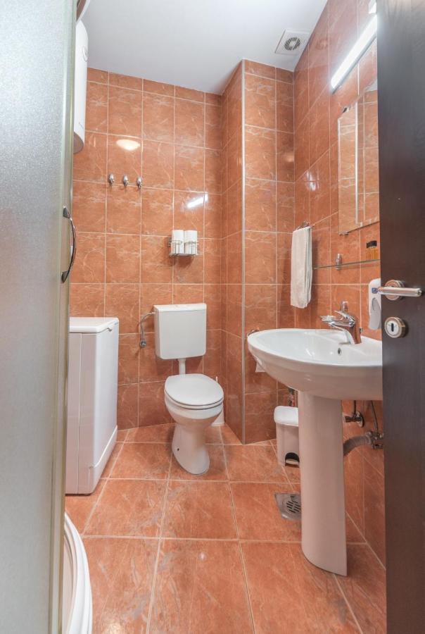 R Club Apartments Old Town Budua Esterno foto