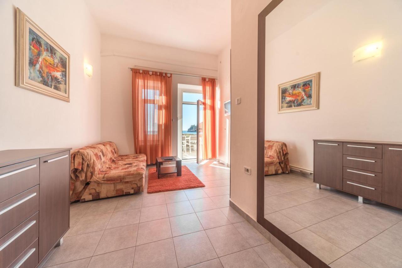 R Club Apartments Old Town Budua Esterno foto