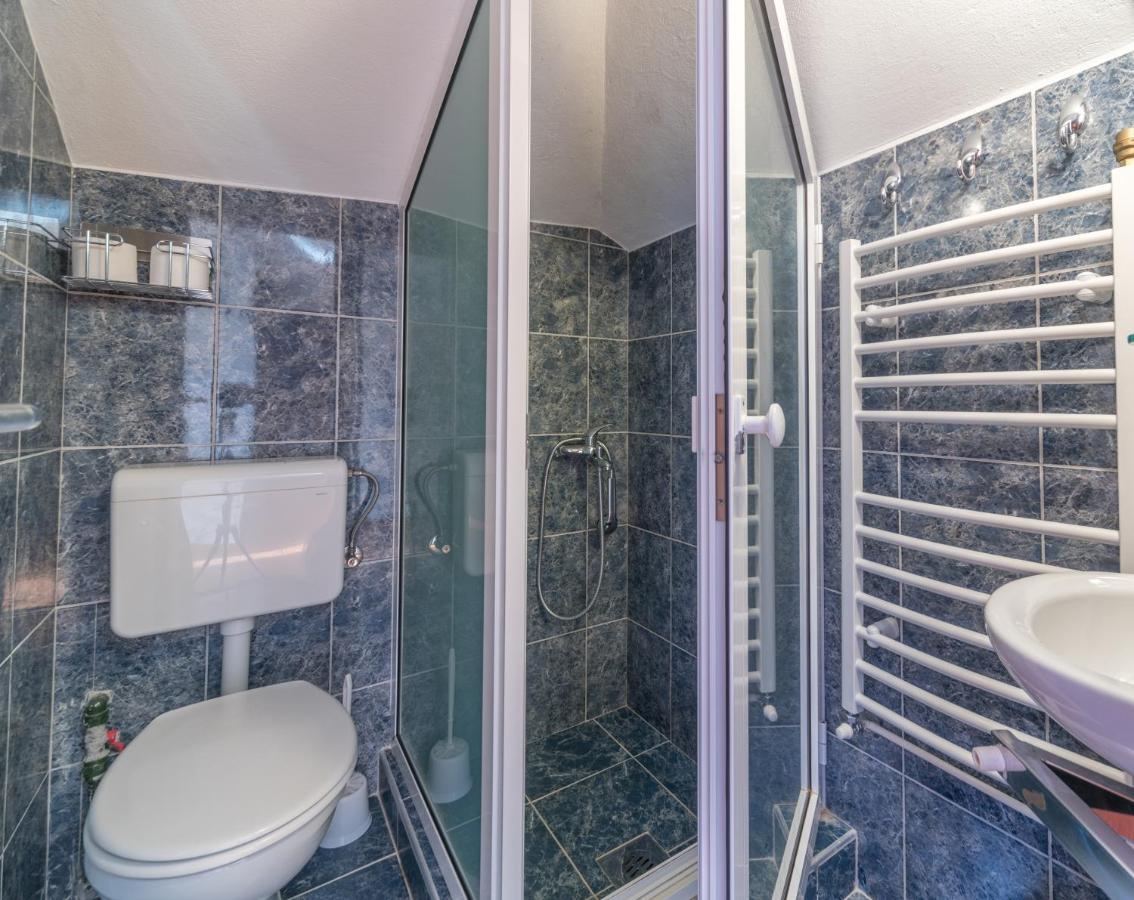 R Club Apartments Old Town Budua Esterno foto