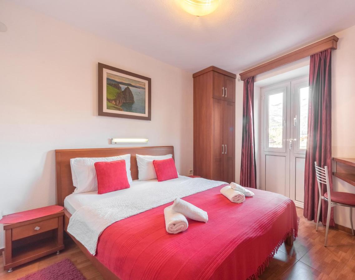 R Club Apartments Old Town Budua Esterno foto